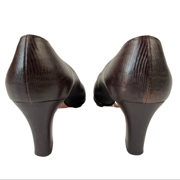 FERRAGAMO Vintage Patent Calf Visone Lizard Print Heels - Picture 9 of 12